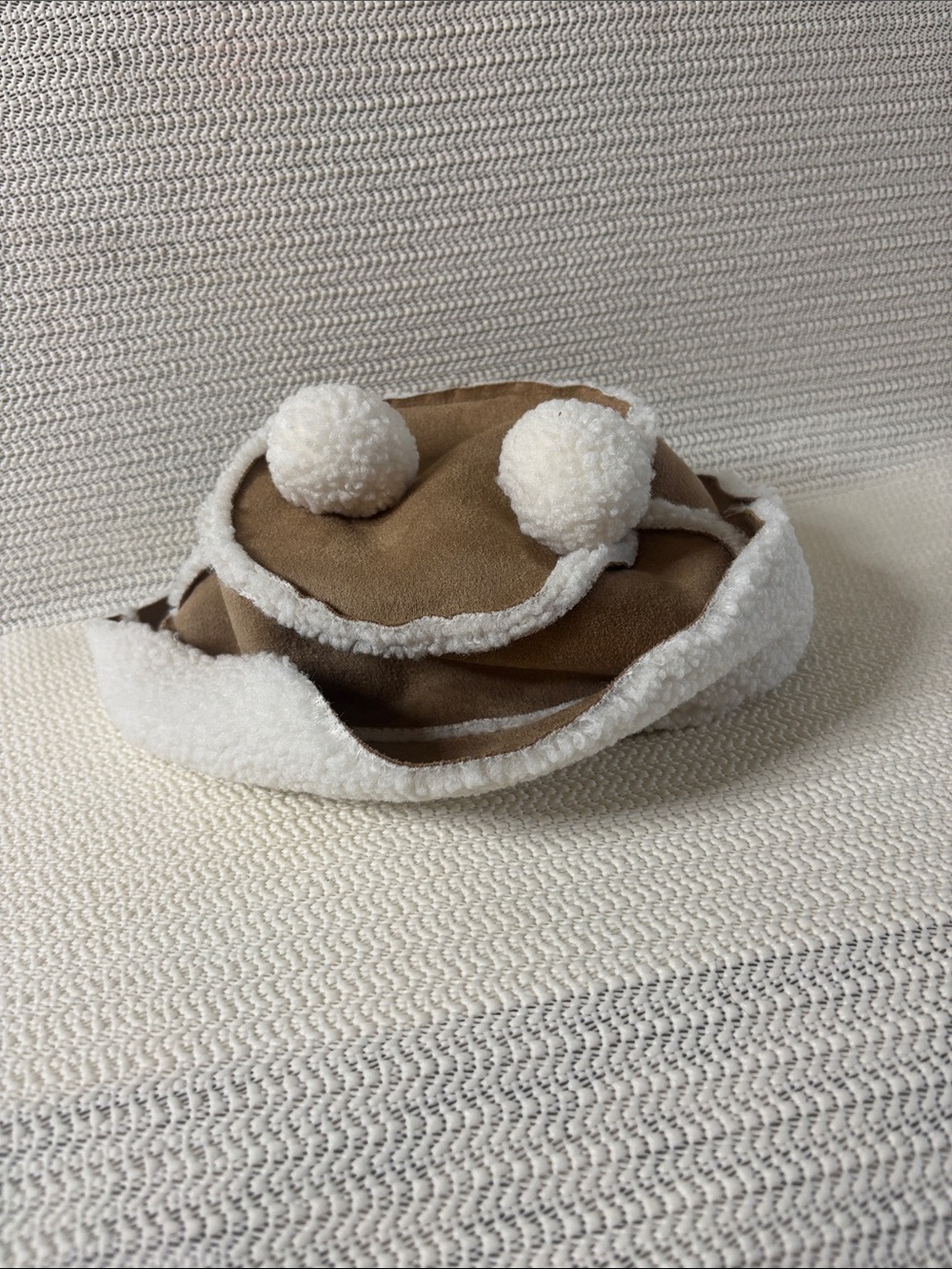 Cozy Kids Pom-Pom Bucket Hat - Brown & White